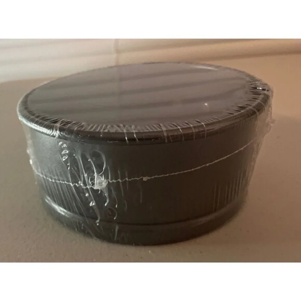 Wilton Excelle‎ Elite 4 Inch Springform Pan - Picture 5 of 9